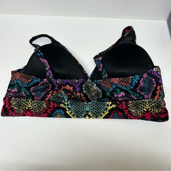 Torrid Wireless Shine Triangle Bikini Top Snakeskin 3 3X Convertible Stretch Vac - Picture 4 of 9